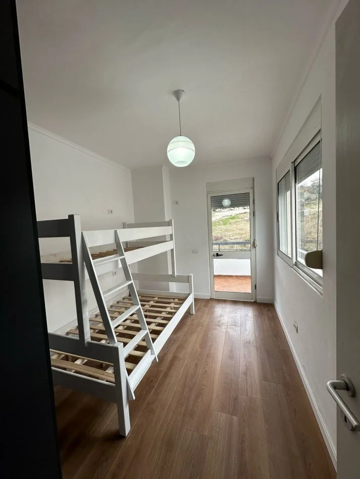 Durres, shitet apartament 2+1+Ballkon Kati 6, 69 m² 86.000 € (Shkembi Kavajes)