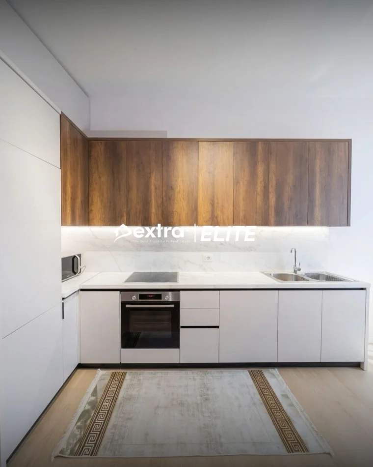 Tirane, jepet me qera 1+1 Kati 3, 78 m² 800 € (Kompleksi Delijorgji)