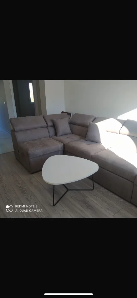Tirane, jepet me qera apartament 2+1 Kati 2, 188 m² 330 € (Shkoze)