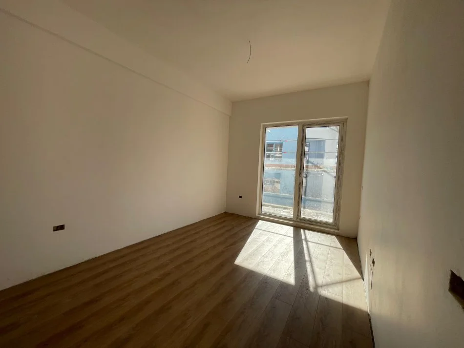 Tirane, shitet apartament 1+1+Ballkon Kati 1, 60 m² 78.260 € (Rezidenca OXA Fresk)