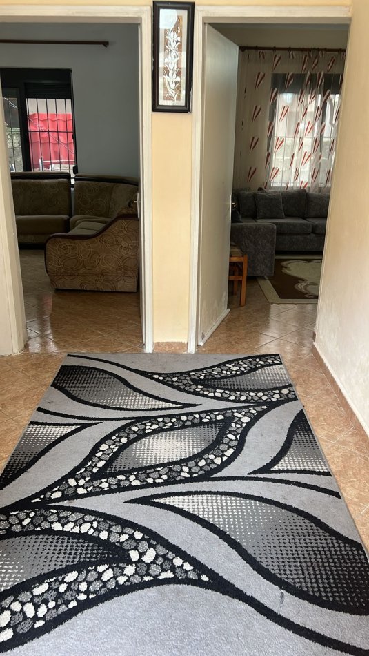 Tirane, jepet me qera apartament 1+1 Kati 1, 65 m² 300 € (Siri Kodra)