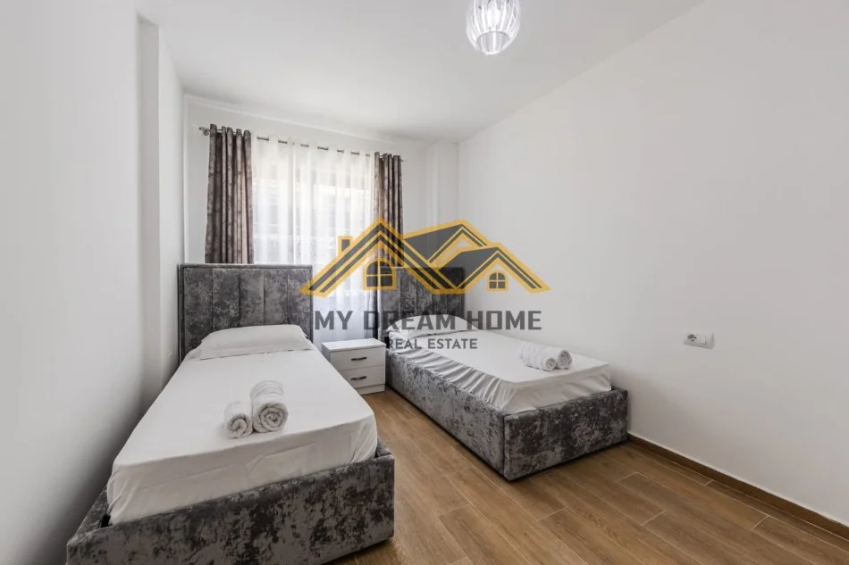 Durres, shitet apartament 2+1+Ballkon Kati 4, 88 m² 155.000 € (golem)