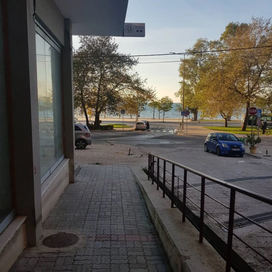 Vlore, shitet nga Pronari, pa-komision apartament 1+1+Ballkon Kati 5, 75 m² 178.000 € (lungomare)