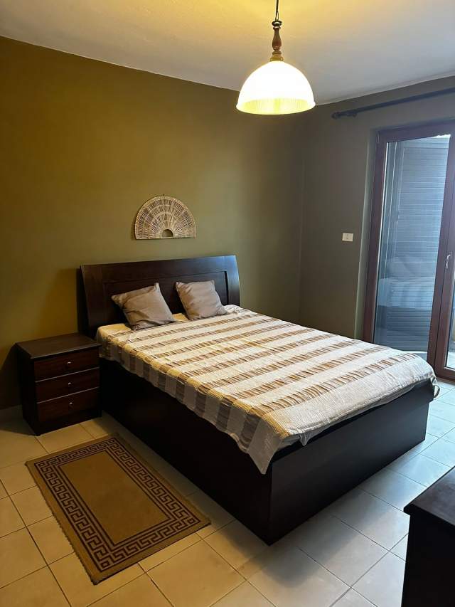 Tirane, jepet me qera apartament 1+1+BLK Kati 2, 57 m² 46.000 Leke (Rruga Mine Peza)