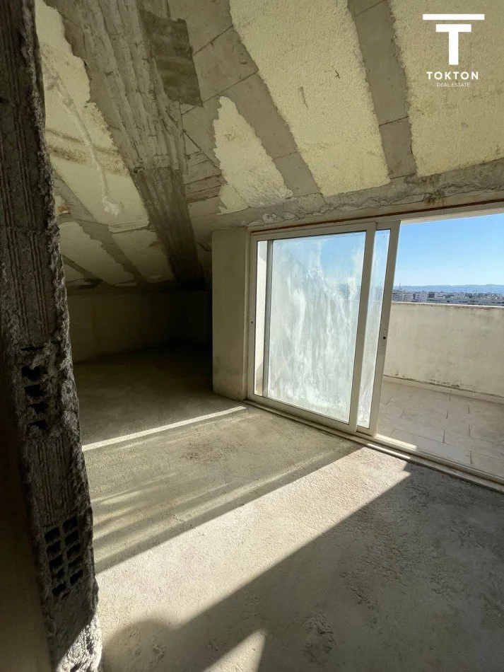 Tirane, shitet 3+1+Ballkon Kati 6, 144 m² 122.000 € (SHEFQET KUKA)