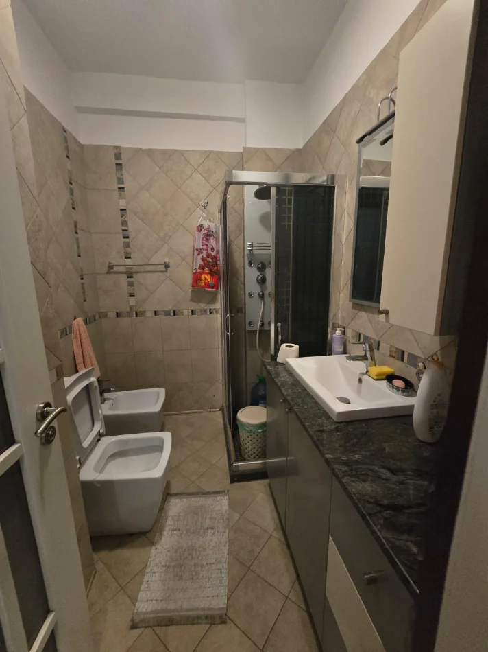 Tirane, shitet apartament 2+1 Kati 3, 133 m² 247.000 € 
