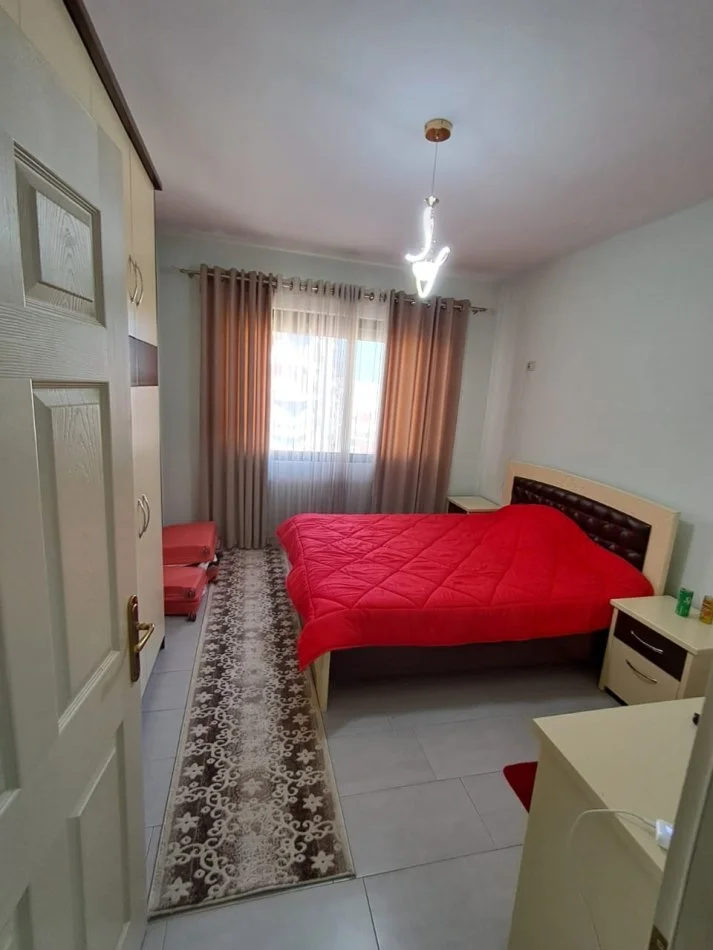 Tirane, jepet me qera apartament 2+1+2 Kati 6, 100 m² 450 € (Vila L Astir)
