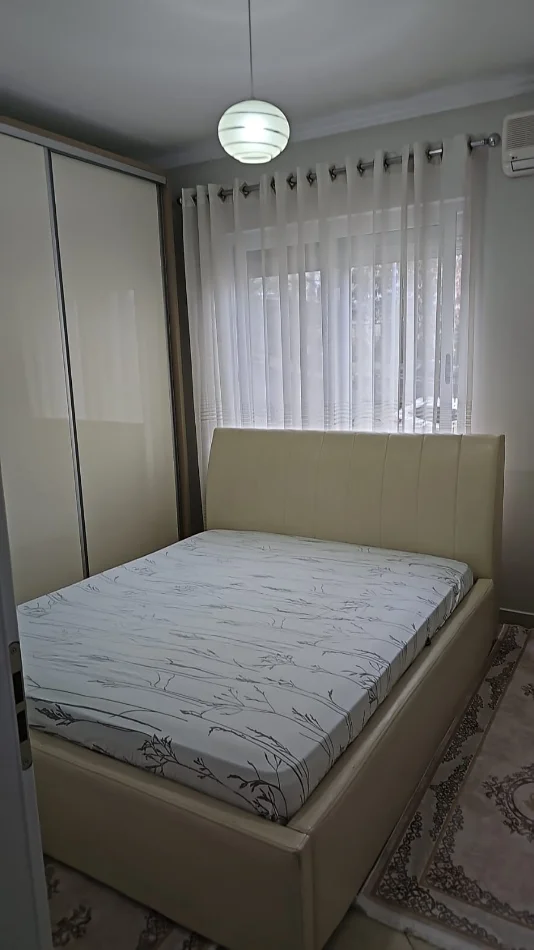Tirane, jepet me qera apartament 2+1 Kati 2, 100 m² 600 € (Kodra e Diellit)