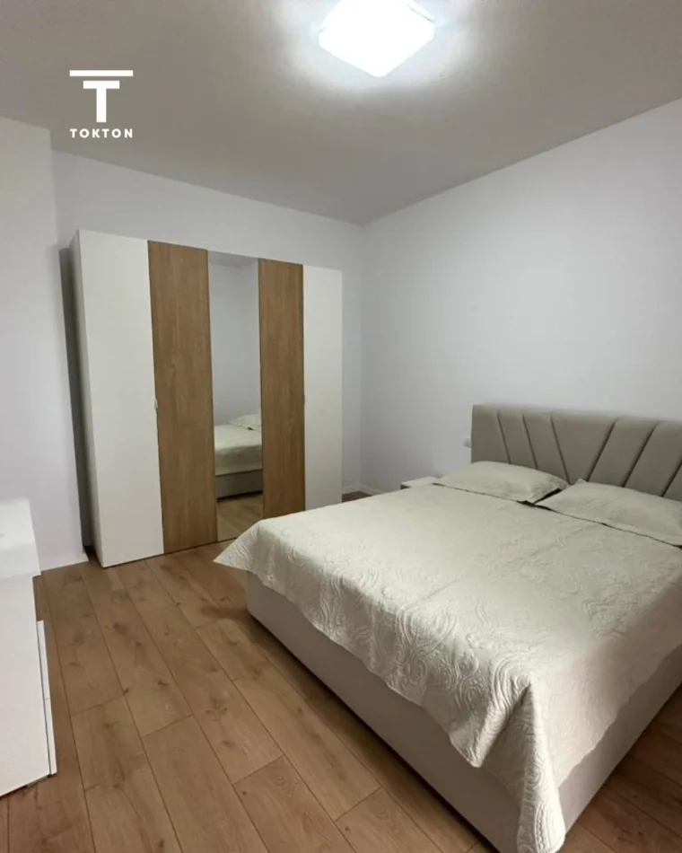Tirane, jepet me qera apartament 2+1 Kati 5, 74 m² 450 € (Paskuqan)