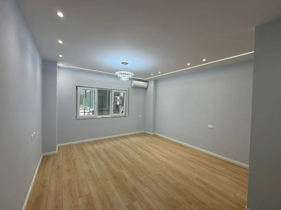 Tirane, shitet apartament 2+1 Kati 2, 93 m² 265.000 € (RRUGA HIM KOLLI)
