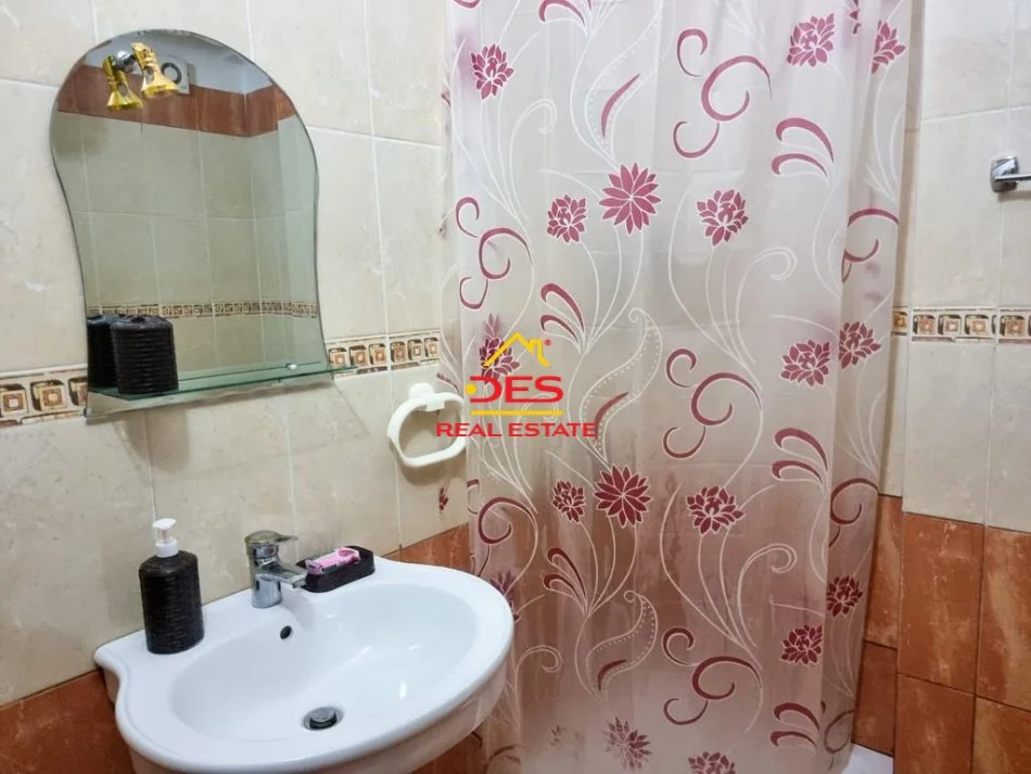 Vlore, jepet me qera apartament 1+1+Ballkon Kati 2, 350 € (Rruga Dhimitër Konomi)