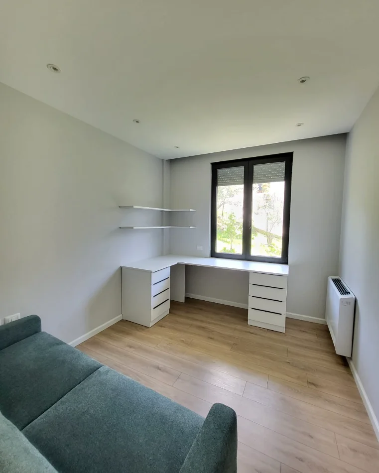 Tirane, jepet me qera Vile 3 Katshe , 400 m² 3.500 € 
