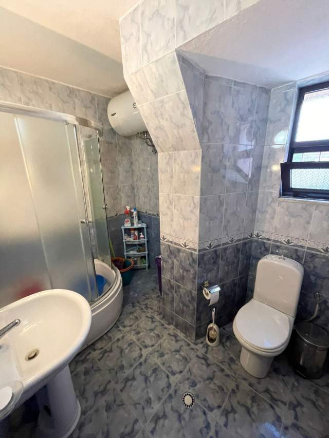 Tirane, shitet apartament 2+1+A+BLK Kati 0, 131 m² 135.000 Euro (Ish Parku i Autobuzeve)  PARK27859