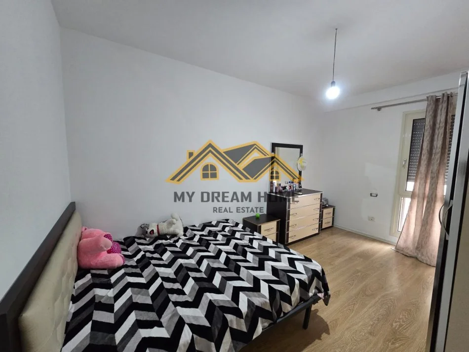 Durres, shitet apartament 3+1 Kati 4, 125 m² 240.000 € (PORT VIEW)