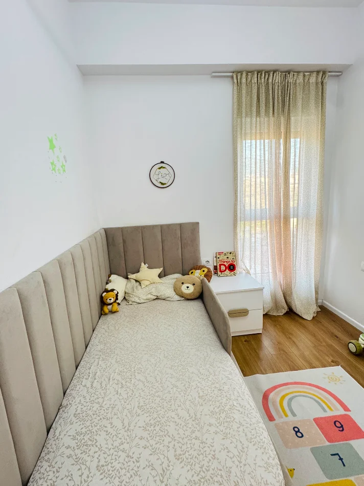 Tirane, jepet me qera apartament 3+1+Ballkon Kati 4, 105 m² 650 € (Rruga Pasho Hysa)