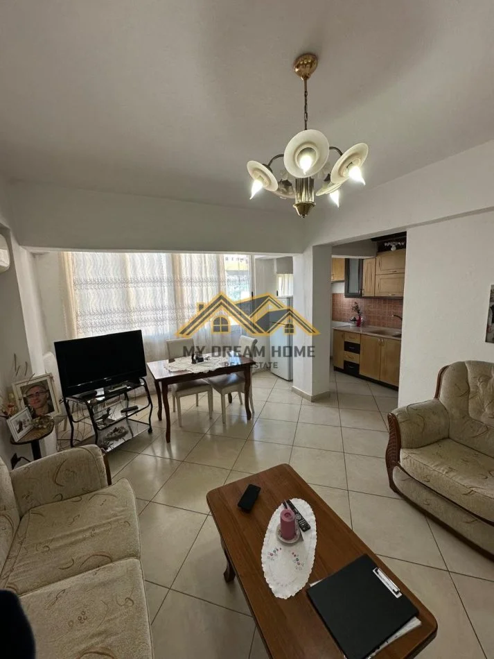 Durres, shitet apartament 2+1 Kati 3, 85 m² 140.000 € (RRUGA E RE E PORTIT)