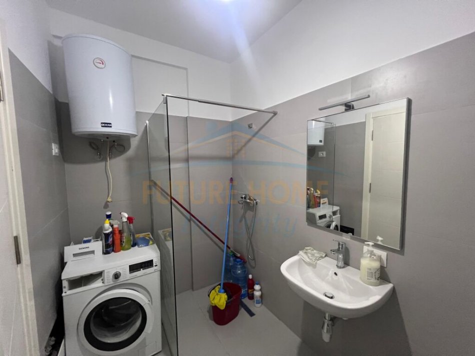 Tirane, jepet me qera apartament 1+1 Kati 2, 60 m² 500 € 