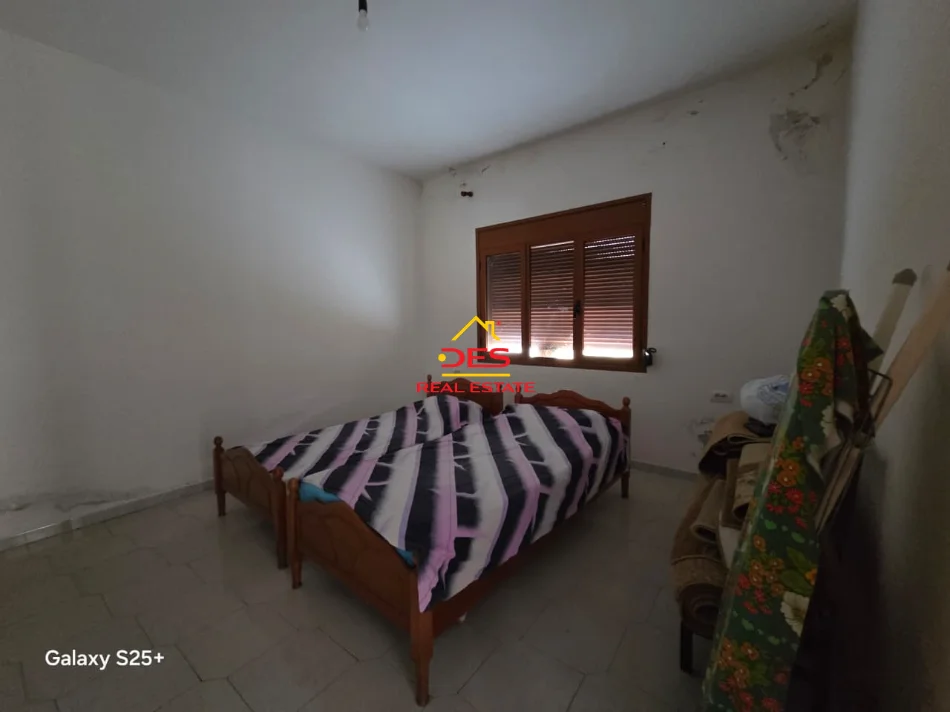 Vlore, jepet me qera shtepi 2+1+Ballkon Kati 0, 110 m² 450 € (Rruga Reshat Osmani)