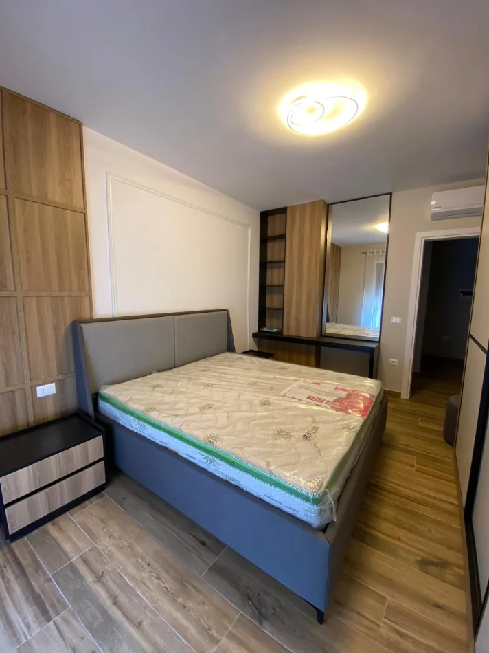 Tirane, jepet me qera apartament 1+1+Ballkon Kati 6, 76 m² 630 € (Don Bosko perball Gjykates Administrative)