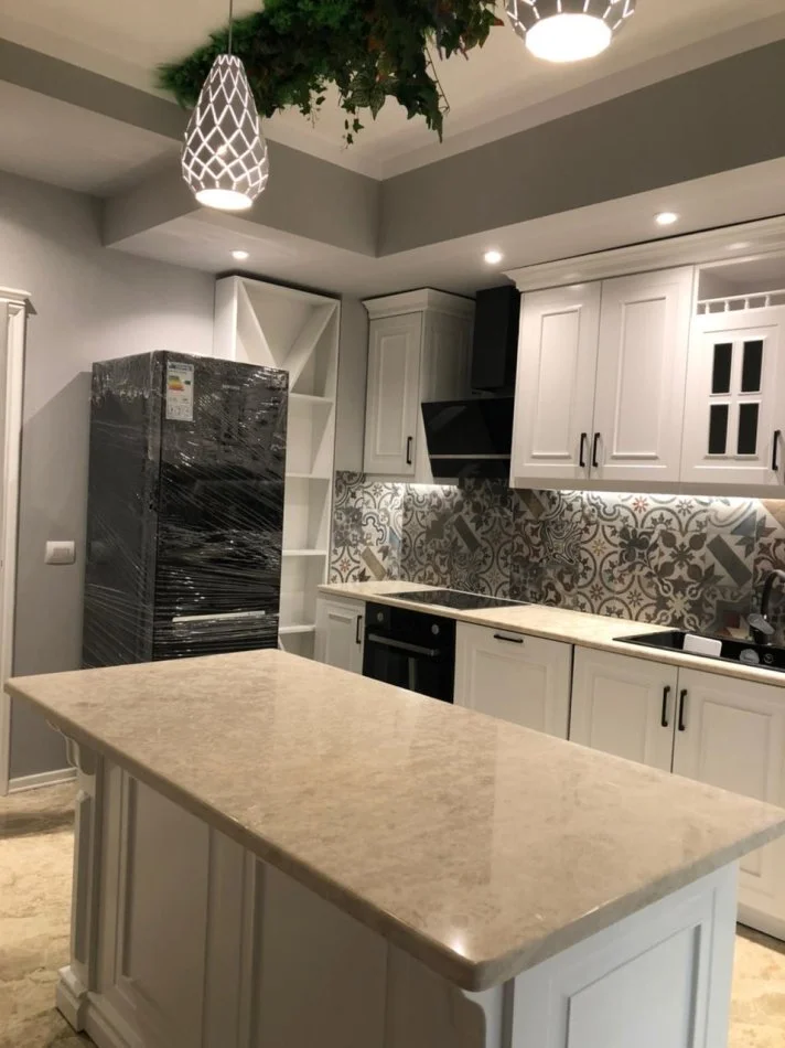 Tirane, jepet me qera apartament 3+1+Aneks+Ballkon Kati 2, 120 m² 1.200 € (Vilat Gjermane)