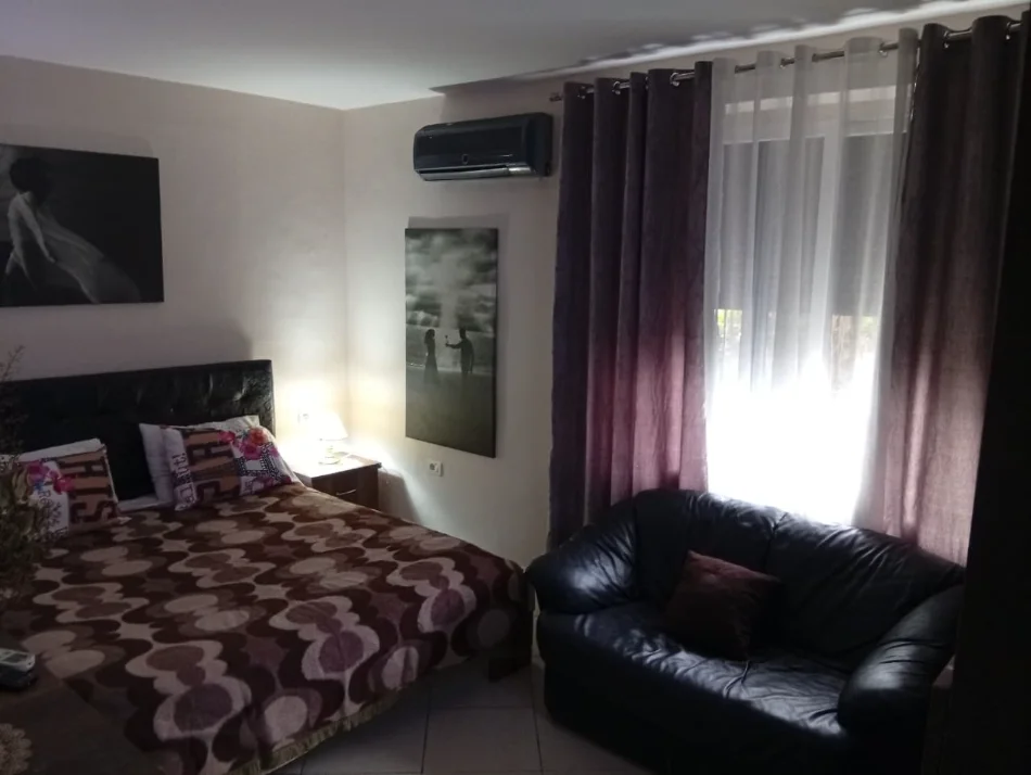 Tirane, jepet me qera apartament 2+1 , 67 m² 750 € (21 Dhjetori)