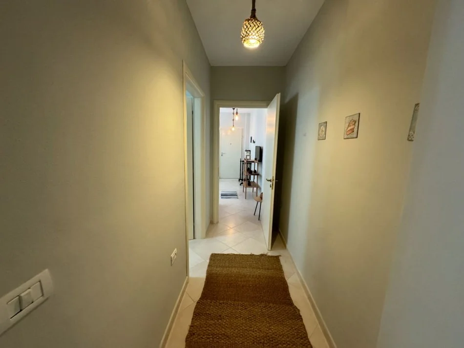 Durres, shitet apartament 2+1+Ballkon Kati 3, 82 m² 175.000 € (GJIRI I LALEZIT)