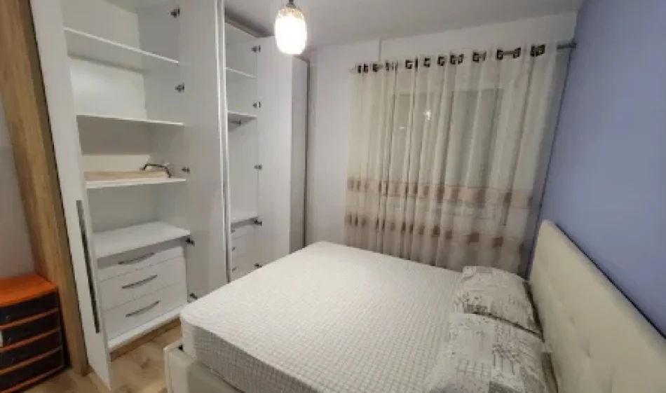 Tirane, jepet me qera apartament 2+1 Kati 6, 86 m² 600 €