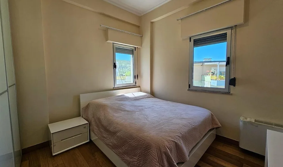 Tirane, shitet apartament 2+1 Kati 3, 115 m² 250.000 € 