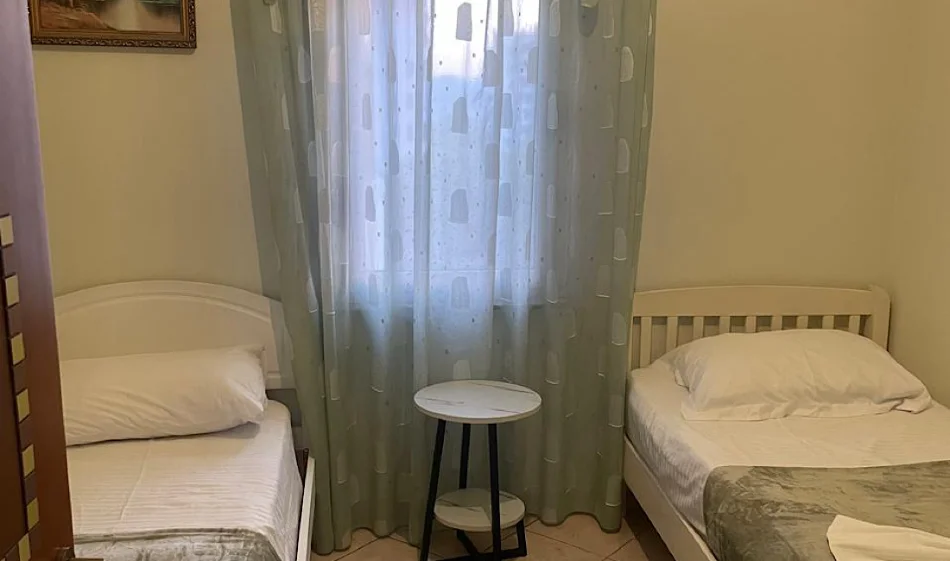 Tirane, jepet me qera apartament 2+1 Kati 7, 95 m² 750 € 