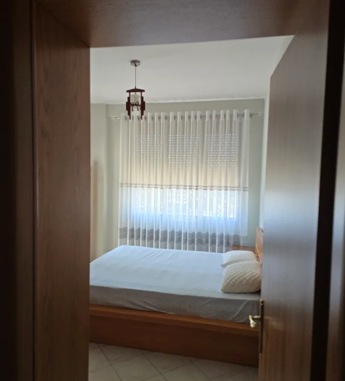 Tirane, jepet me qera apartament 2+1 Kati 8, 68 m² 670 € (bulevardi zogu i pare)