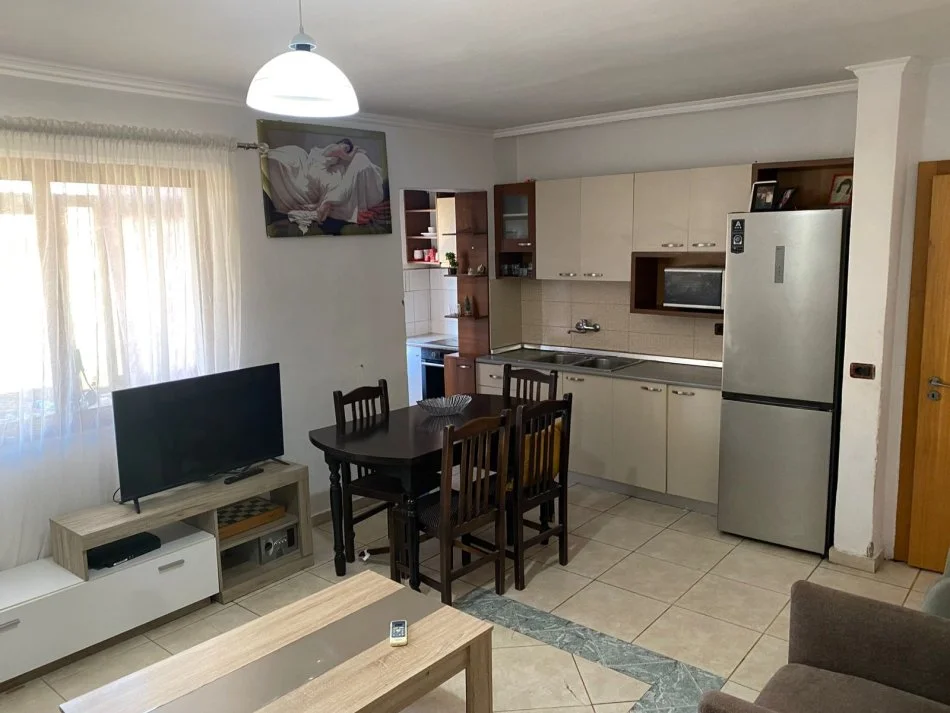 Tirane, shitet apartament 1+1 Kati 5, 60 m² 82.000 € (rr idriz dollaku)