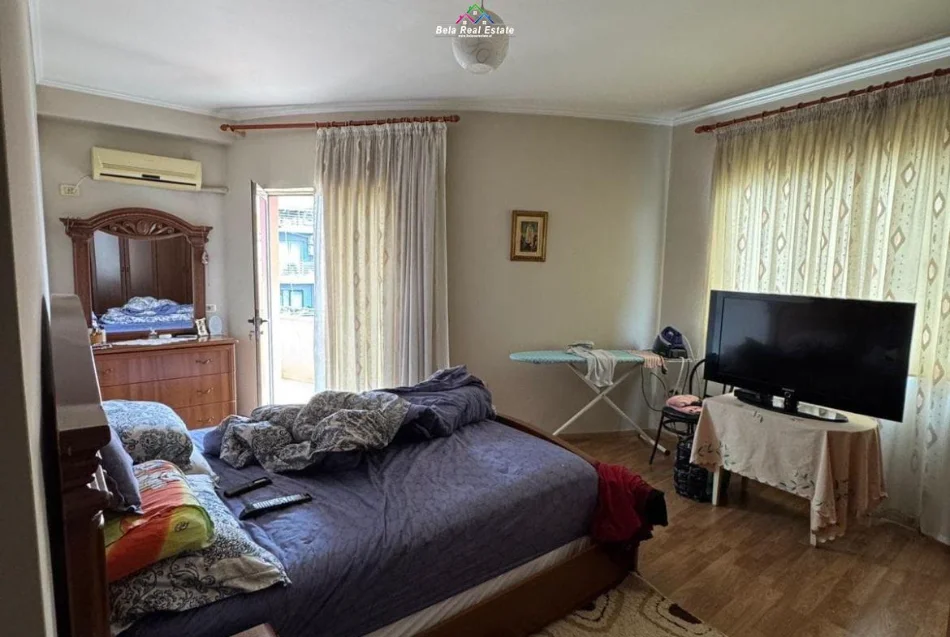 Tirane, shes apartament 3+1 Kati 6, 161 m² 222.000 € (mikel maruli)