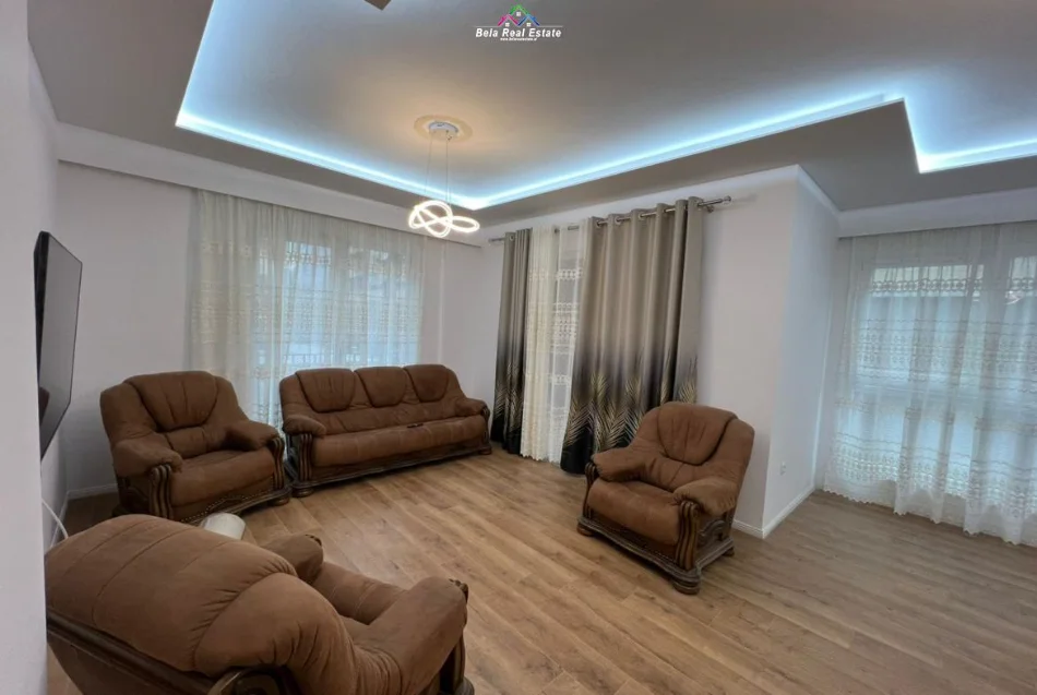 Tirane, jepet me qera apartament 2+1 Kati 1, 85 m² 800 € (dritan hoxha)