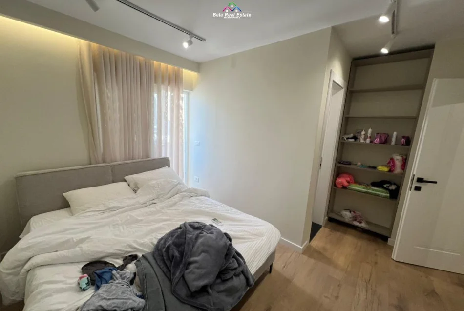 Tirane, shes apartament 2+1 Kati 5, 65 m² 193.000 € (21 dhjetori)