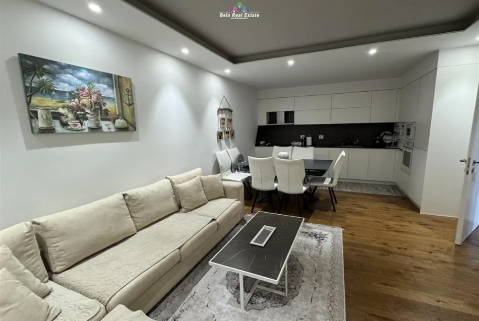 Tirane, jepet me qera Vile Vile 3 Katshe , 300 m² 1.500 € (laknas)
