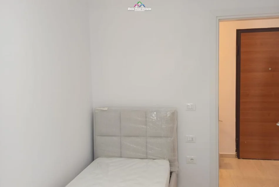 Tirane, jepet me qera apartament 2+1 Kati 3, 80 m² 680 € (dritan hoxha)