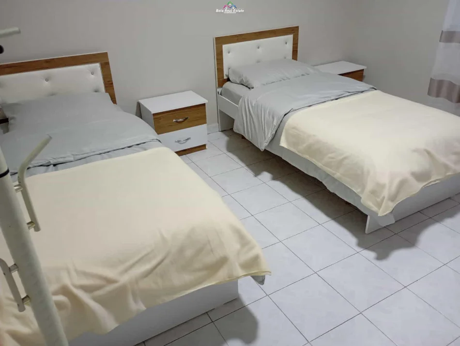 Tirane, jepet me qera apartament Kati 2, 100 m² 730 € (medar shtylla)