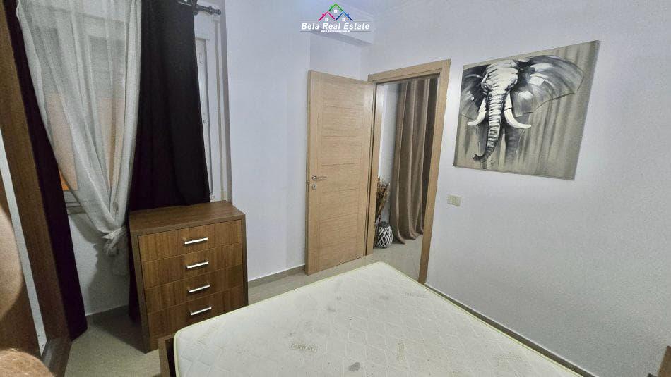 Tirane, jepet me qera apartament 2+1 Kati 2, 80 m² 500 € (PRANE COK MARKET)