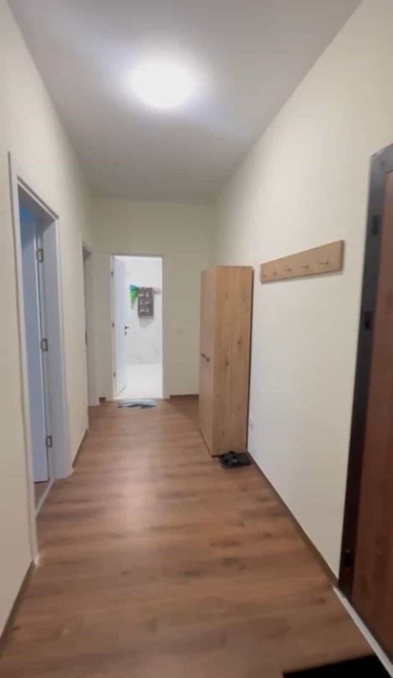 Tirane, jepet me qera apartament 2+1 Kati 5, 97 m² 600 € (Paskuqan)