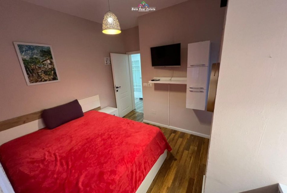 Tirane, jepet me qera apartament 2+1 Kati 2, 85 m² 780 € (Rruga Asim Vokshi)