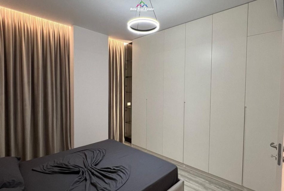 Tirane, jepet me qera apartament 2+1 Kati 5, 100 m² 799 € (5 maj)