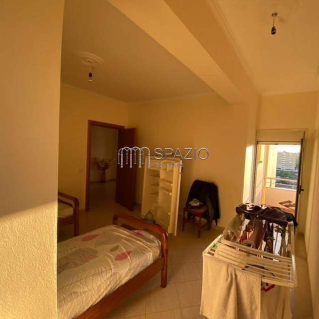 Vlore, shitet apartament 2+1+A+BLK Kati 8, 125 m² 900 Euro/m2 (Lungomare)