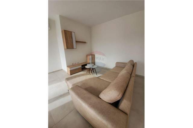Tirane, jepet me qera apartament 2+1 55 m² 500 Euro (21 DHJETORI)