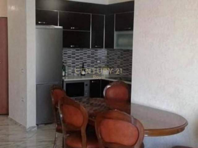Vlore, shitet apartament 2+1+BLK Kati 5, 92 m² 100.000 Euro (PRANE UJIT TE FTOHTE, Lungomare)