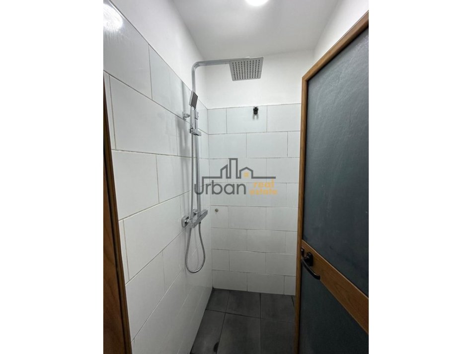 Tirane, shitet apartament 2+1 Kati 2, 64 m² 146.000 € (Përballë Harry Fultz)