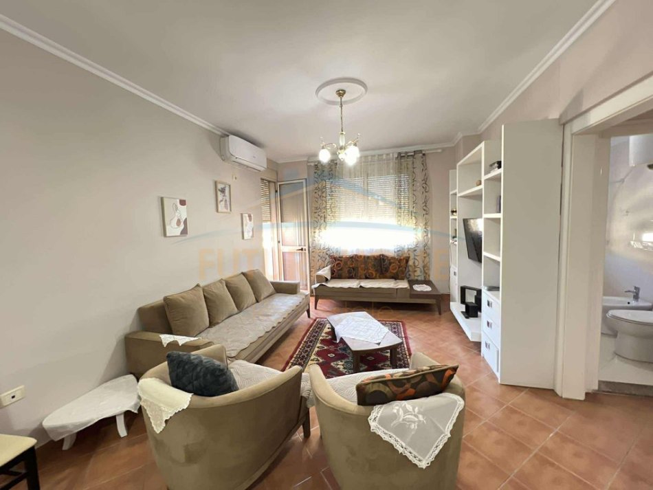 0683487469  Tirane, jepet me qera apartament 3+1+Aneks+Ballkon Kati 8, 109 m² 550 € (Astir , Prane Viles L)