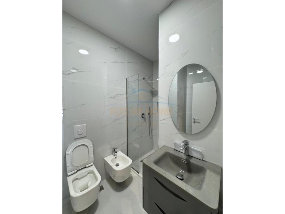 Durres, shitet apartament 2+1+Aneks+Ballkon Kati 5, 94 m² 235.000 € (Vollga, Durres)