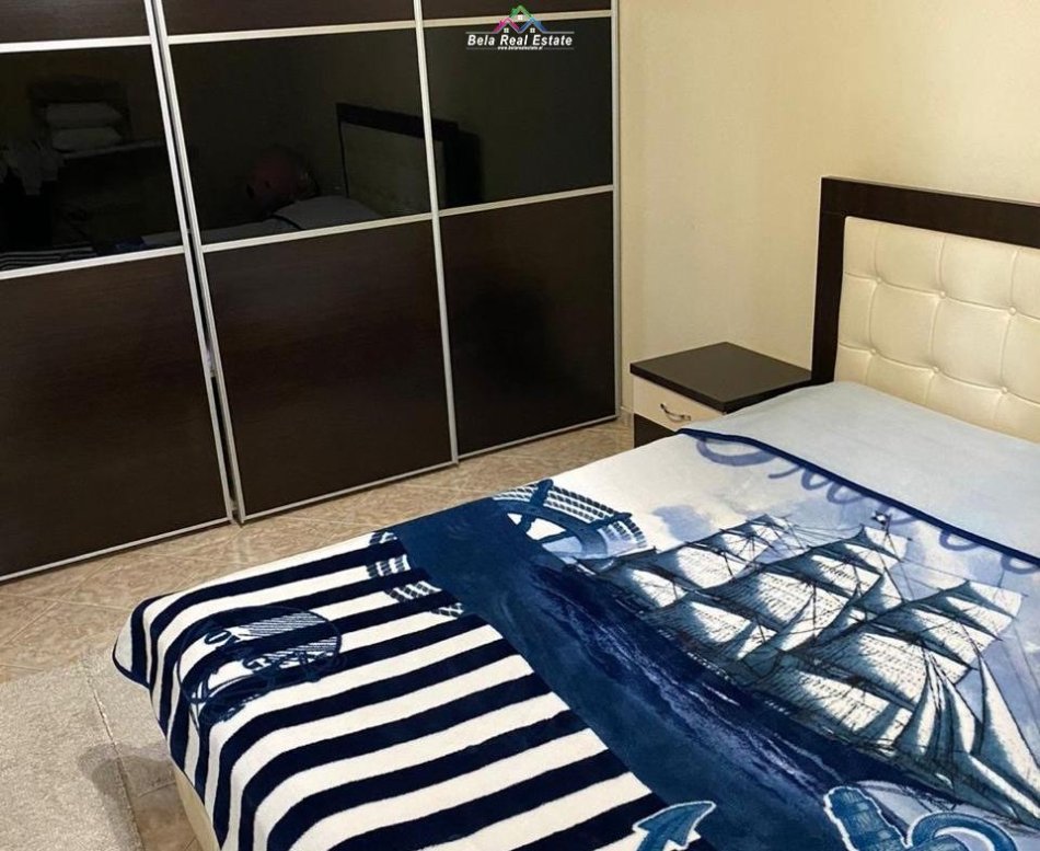 Tirane, jepet me qera apartament 1+1 Kati 6, 65 m² 600 € (Rruga e Kavajes)