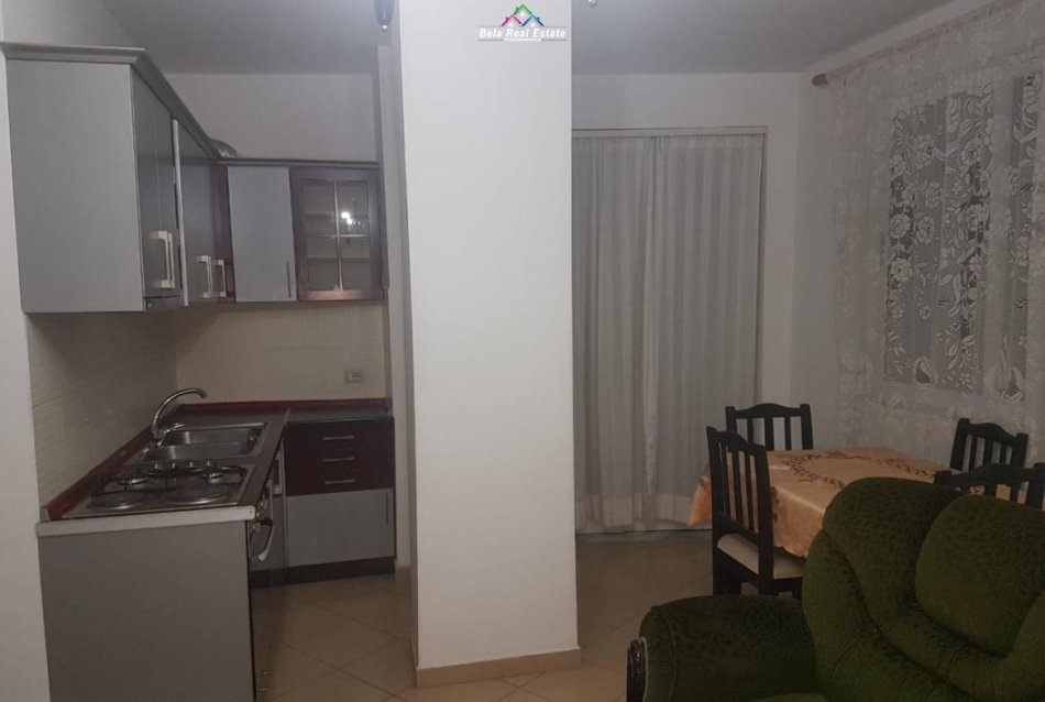 Tirane, jepet me qera apartament 1+1 Kati 6, 65 m² 420 € (Rruga Besim Alla)