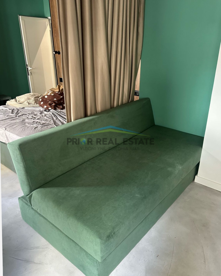 Tirane, jepet me qera apartament 1+1 Kati 5, 74 m² 515 € (Shallvaret)